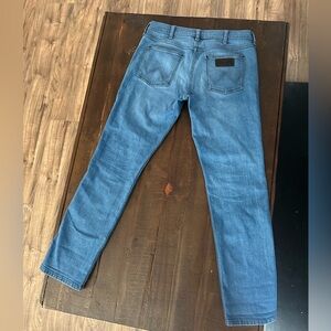 Men’s Wrangler jeans, Kenpark Sample size 32x32
